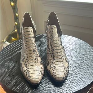 Charles David Cream and Black Ankle Booties with Pointed Toe